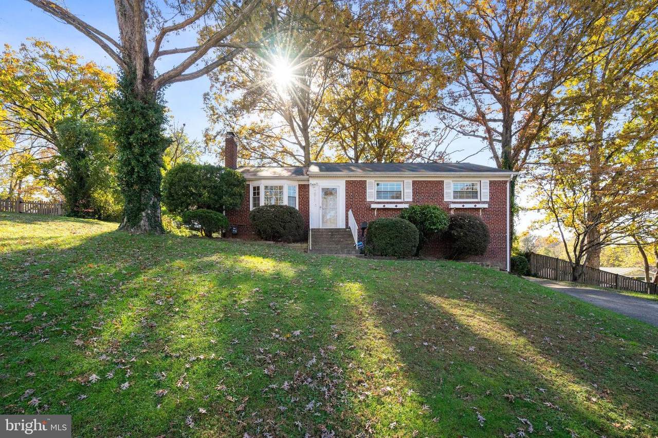 7511 Nottoway Place - Photo 1