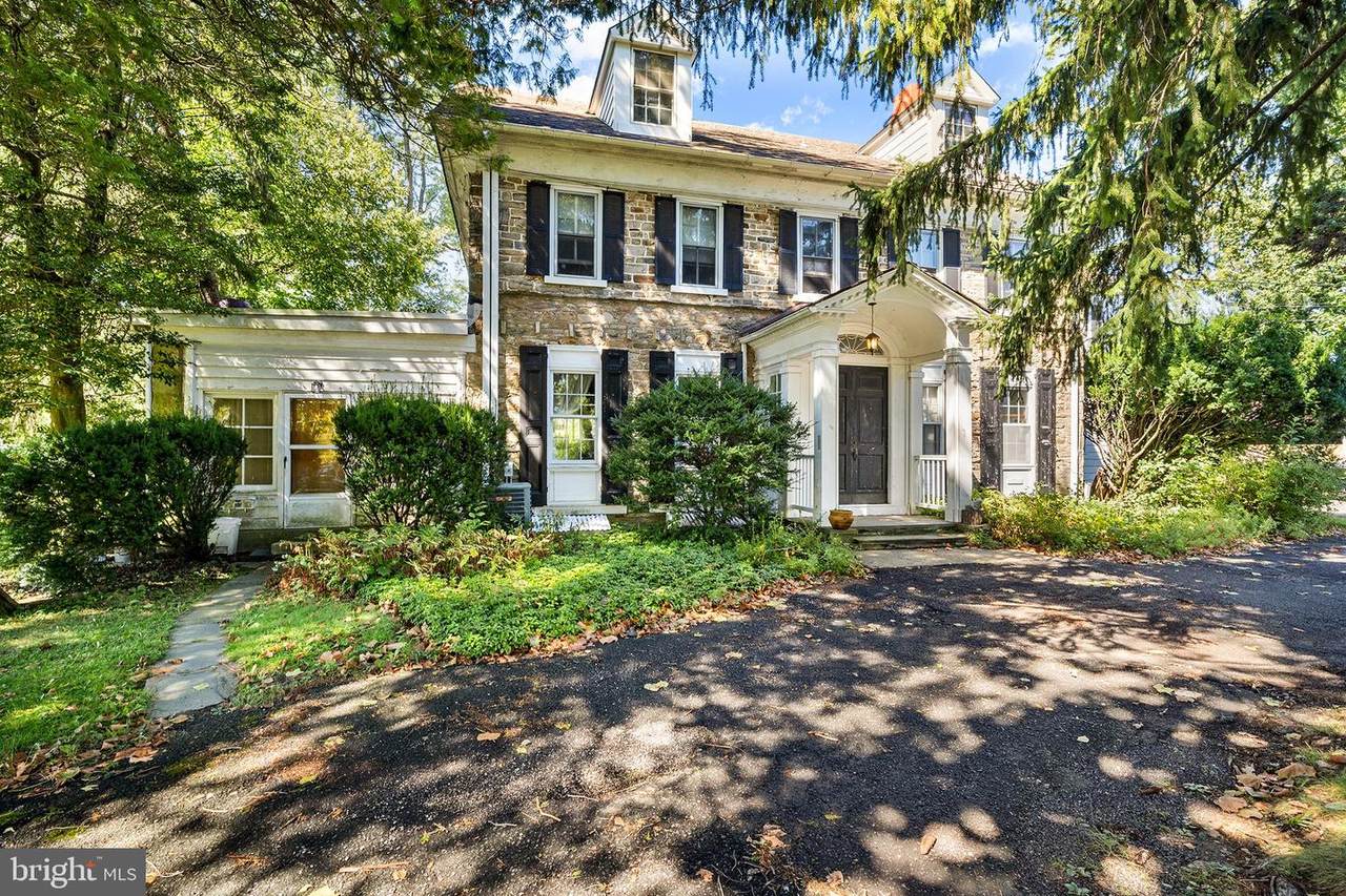 1823 Old Orchard Road - Photo 1