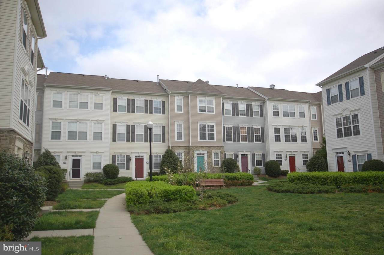 21809 Jarvis Square - Photo 1