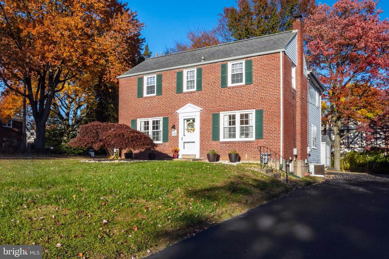 125 Brentwood Road - Photo 1