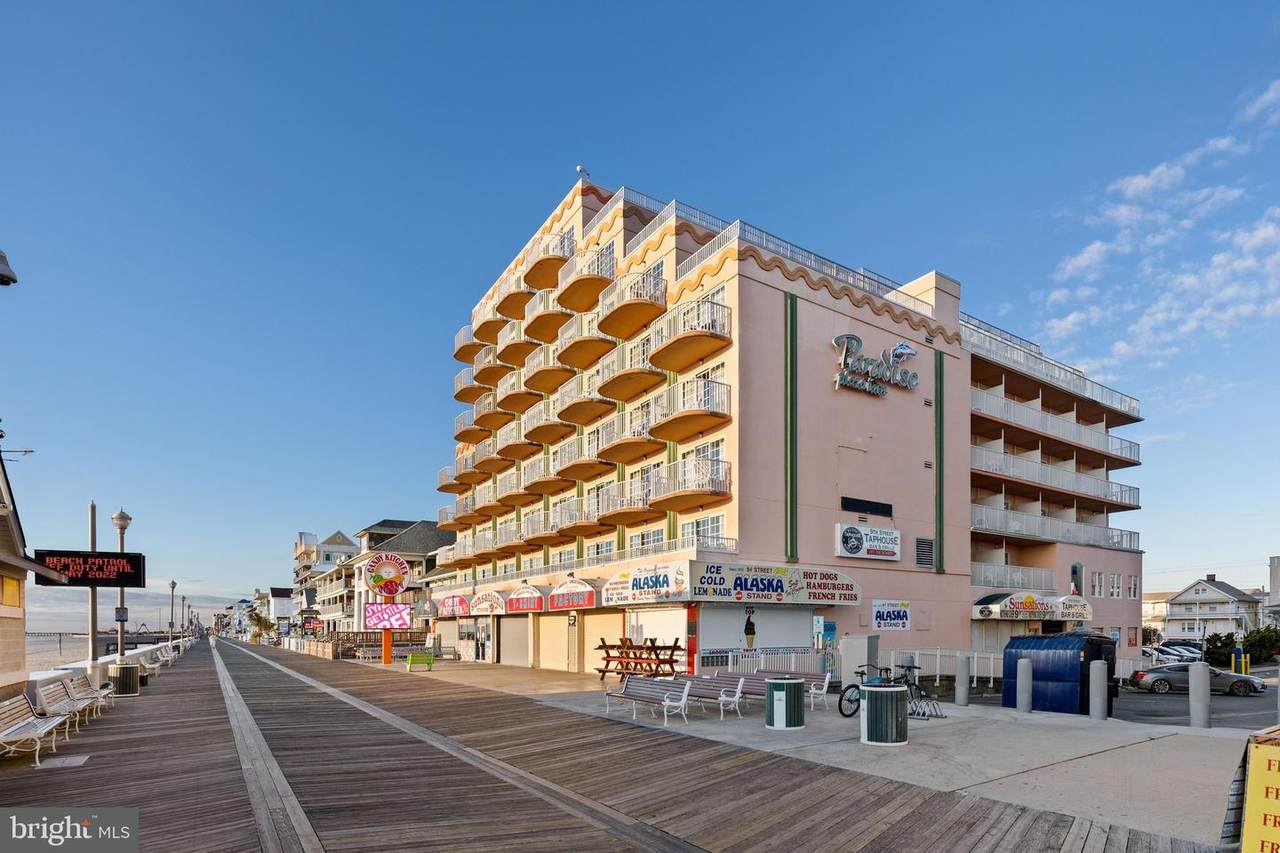 813 Atlantic Avenue - Photo 1