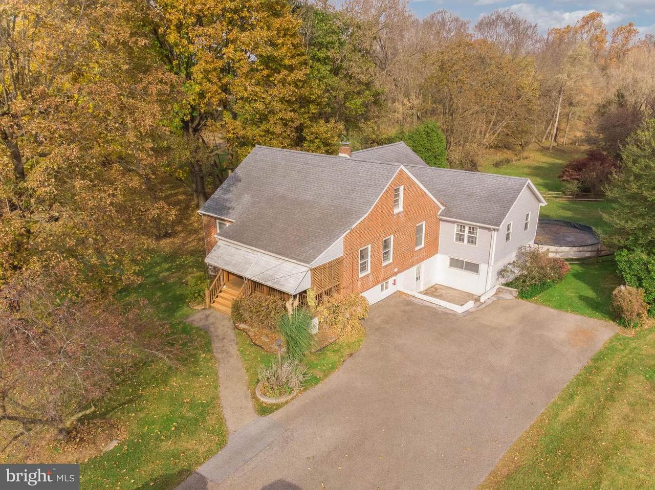 20318 Jefferson Boulevard - Photo 1
