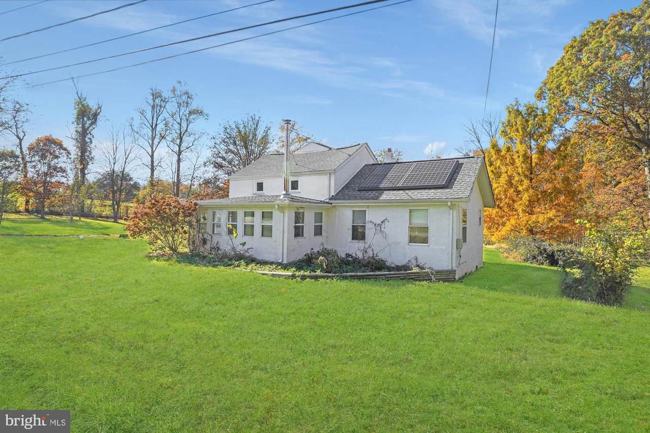 2148 Thomas Run Road - Photo 1
