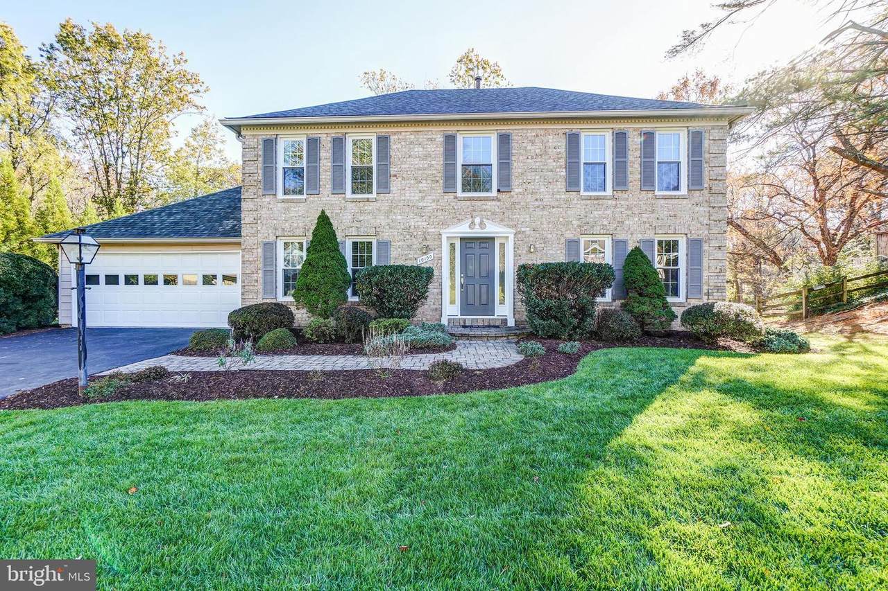 10100 Colebrook Avenue - Photo 1