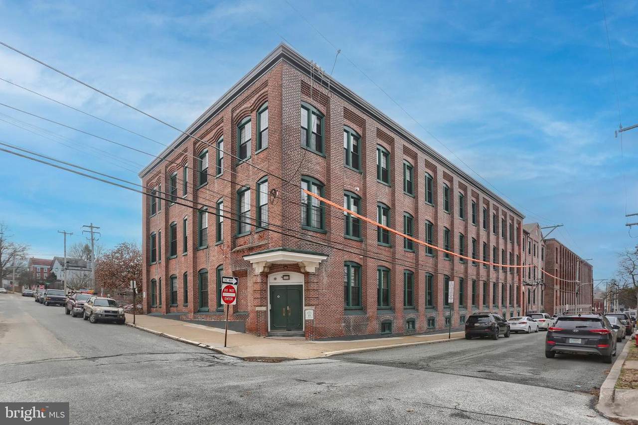 200 Lincoln Avenue - Photo 1