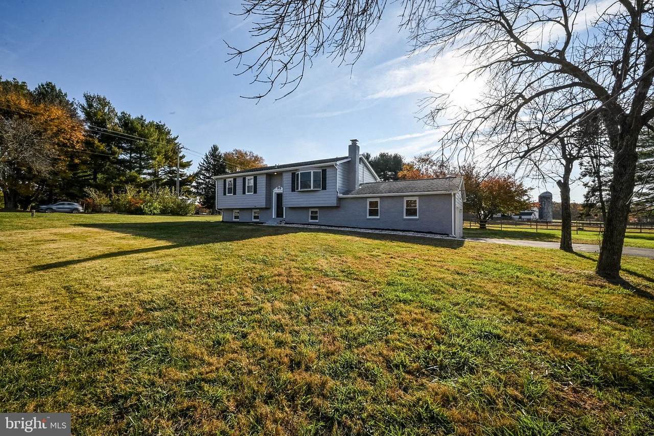 8 Farah Drive - Photo 1