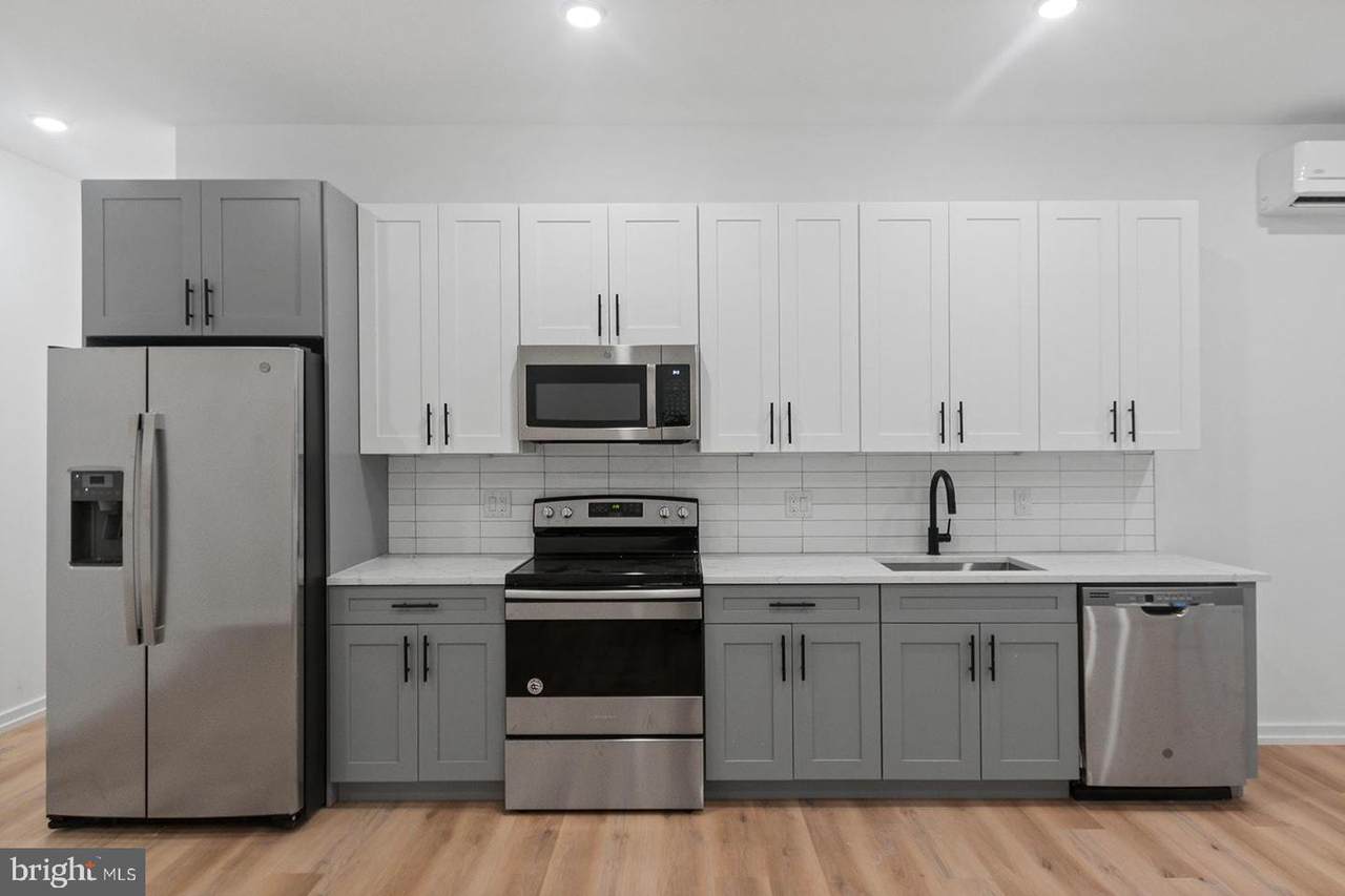 1327-33 Marston Street - Photo 1