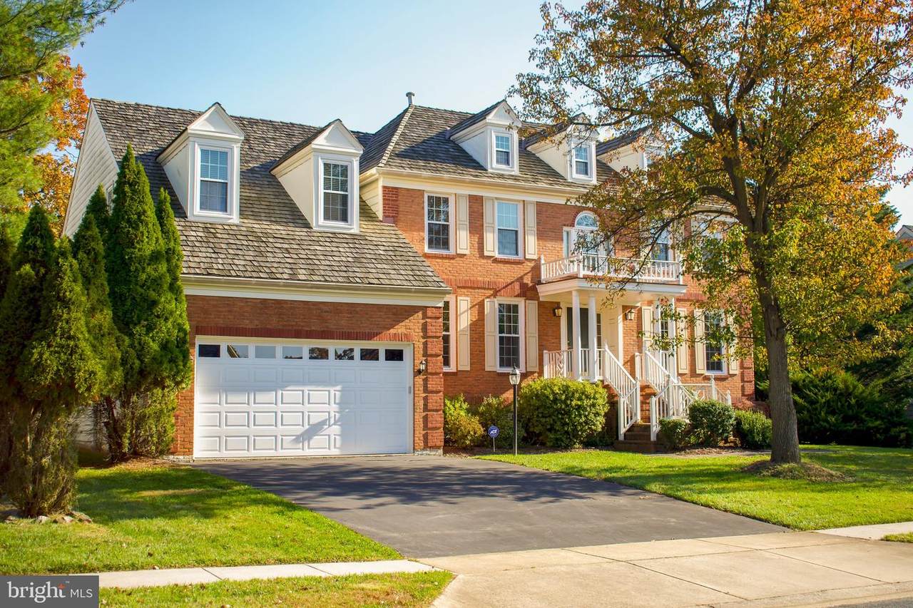 14213 Floral Park Drive - Photo 1