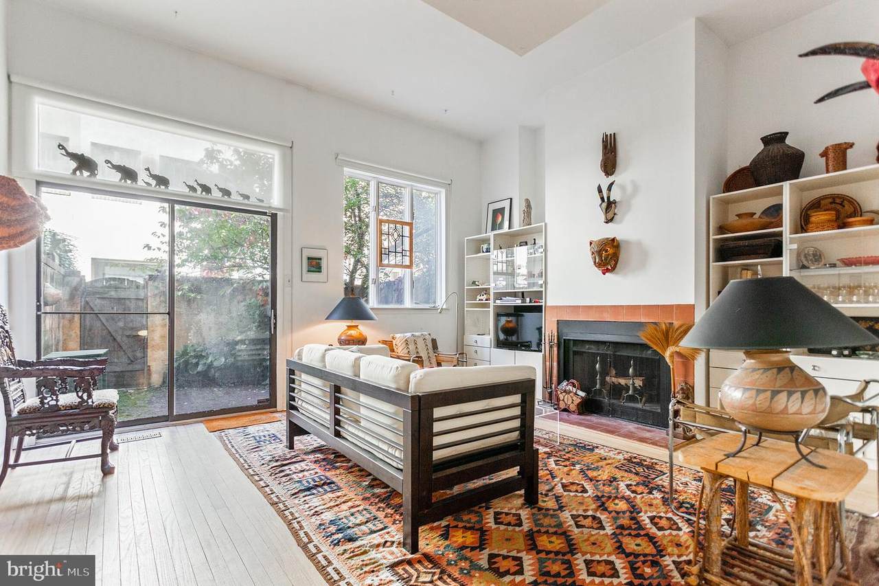 718 Philip Street - Photo 1
