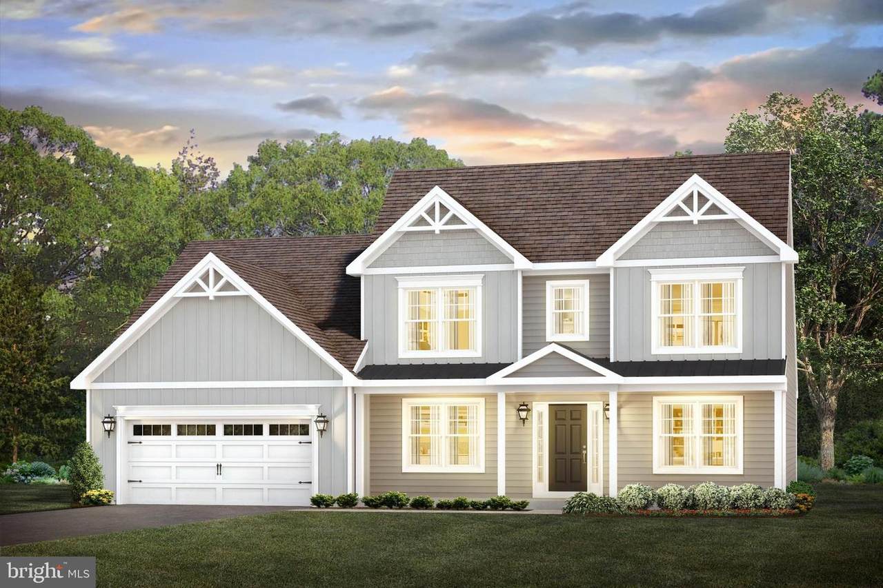000 Greenwood Drive - Photo 1