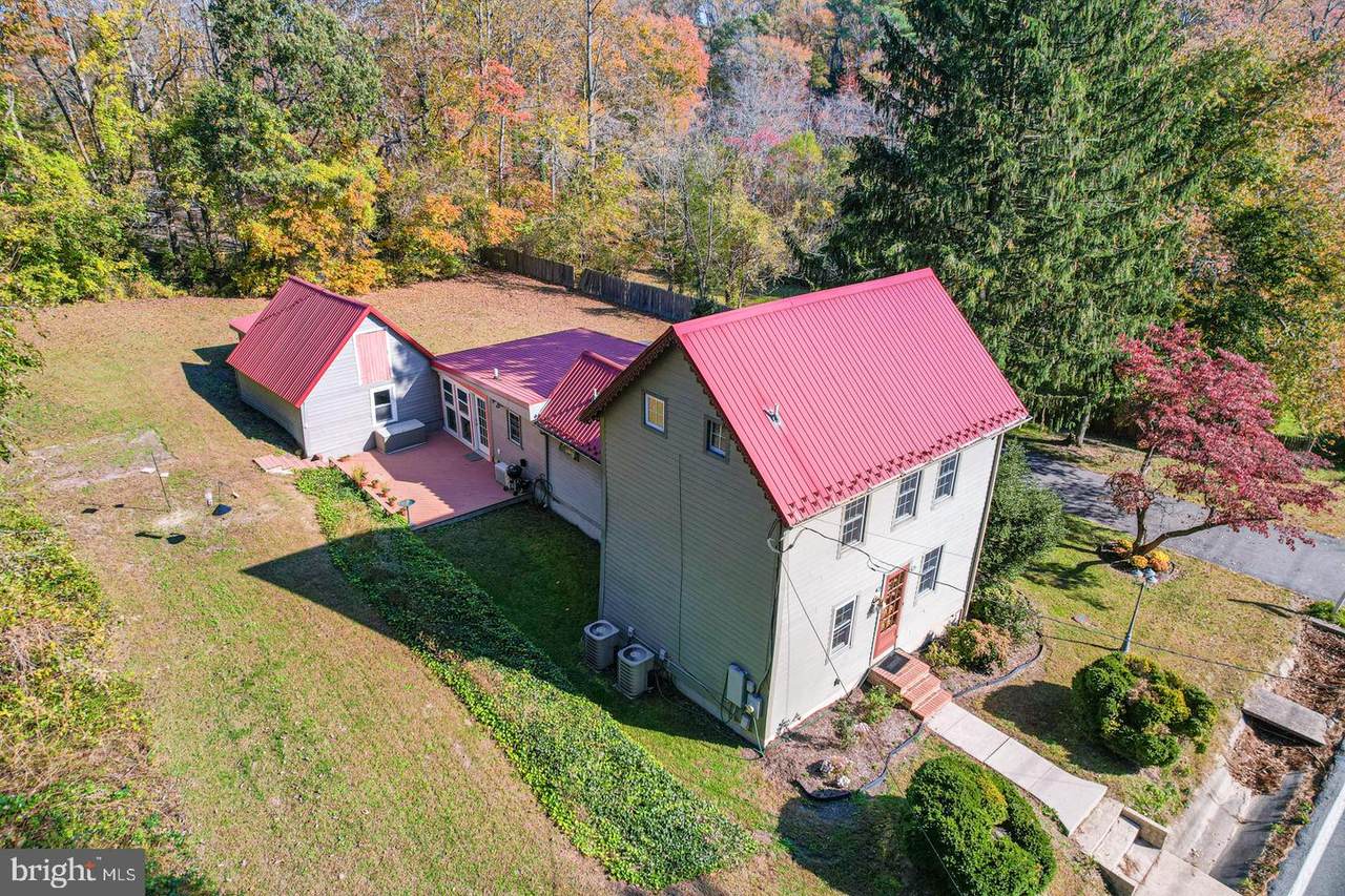 303 Atlantic Street - Photo 1