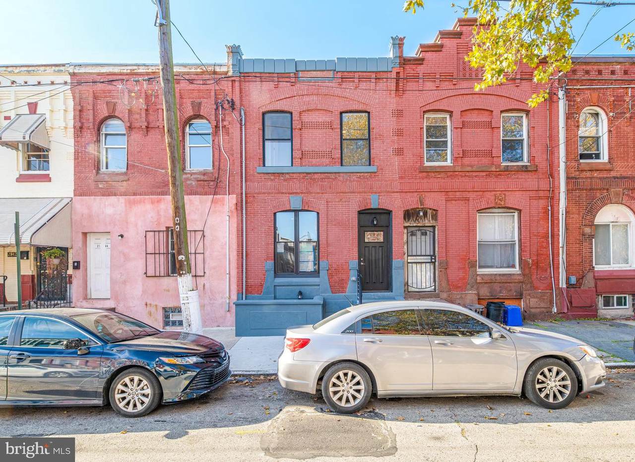 2146 Van Pelt Street - Photo 1
