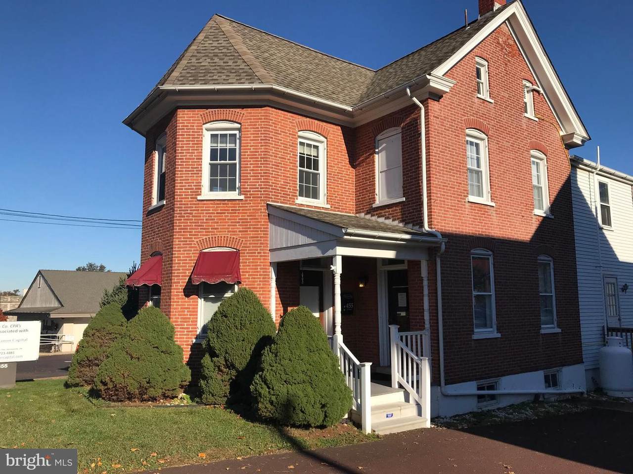 455 Main Street - Photo 1