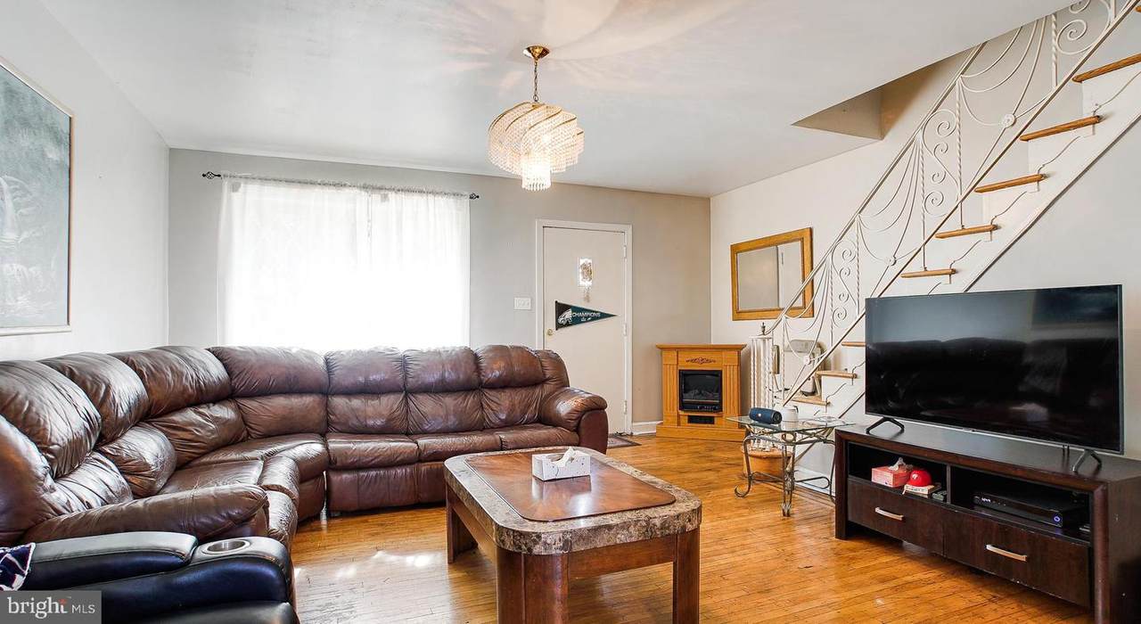 315 Sheldon Street - Photo 1