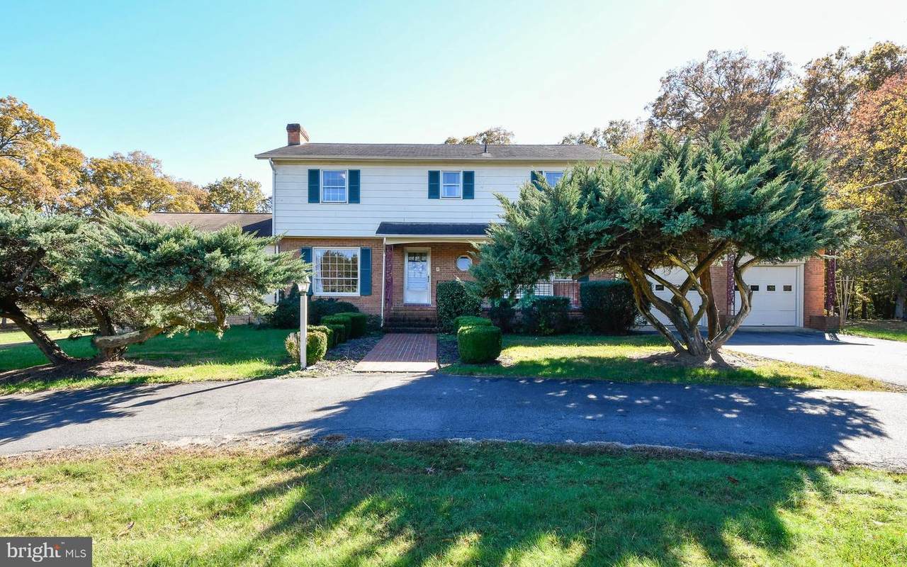 185 Ferry Road - Photo 1