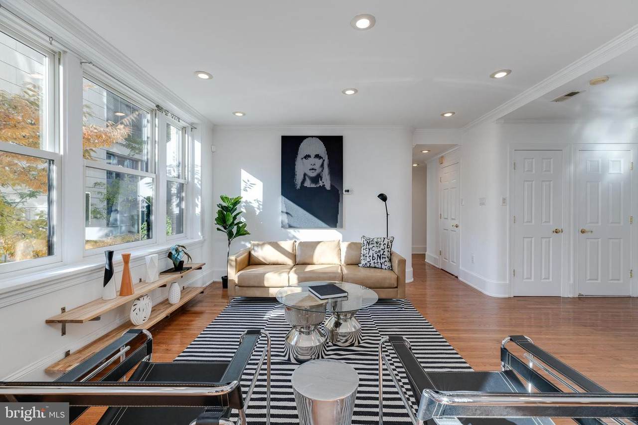 250 17TH Street - Photo 1