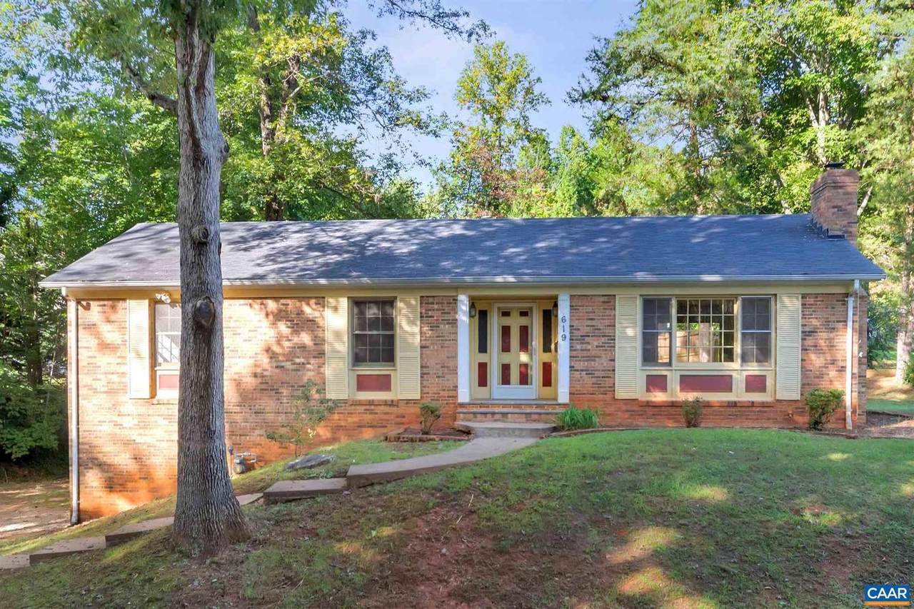 619 Highland Ave - Photo 1