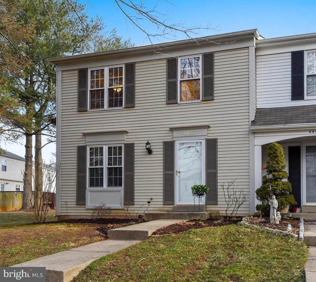 4415 Cannes Lane - Photo 1