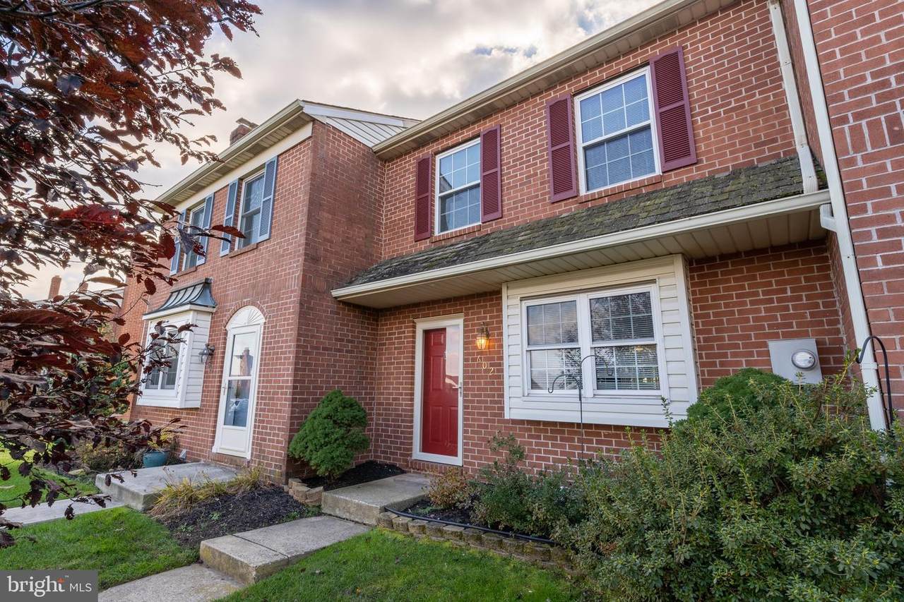 602 Village Green Drive - Photo 1