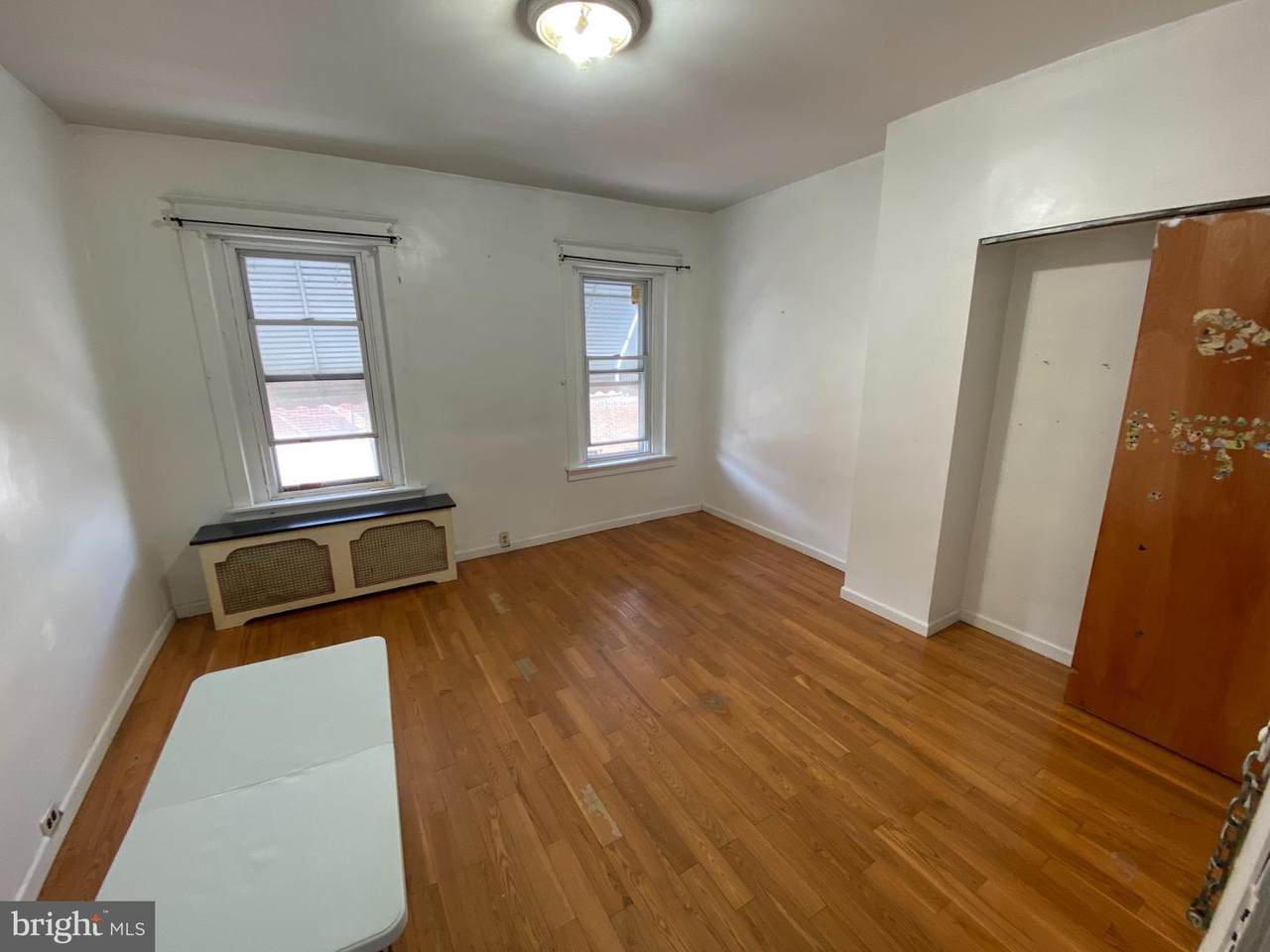 2309 Percy Street - Photo 1