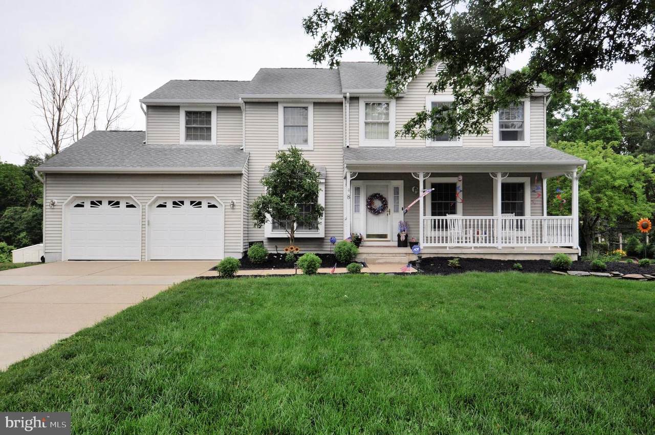 8 Kensington Drive - Photo 1