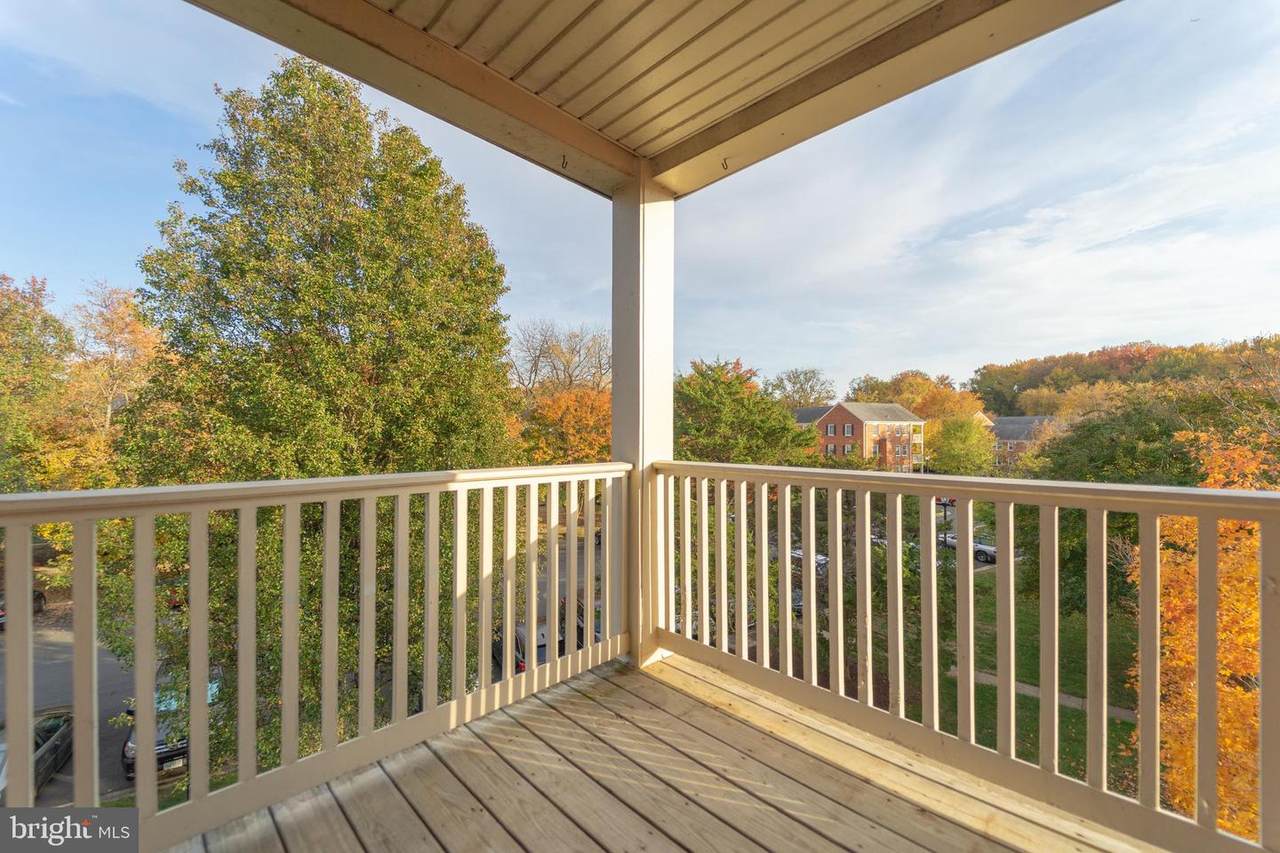 6613 10TH Street - Photo 1