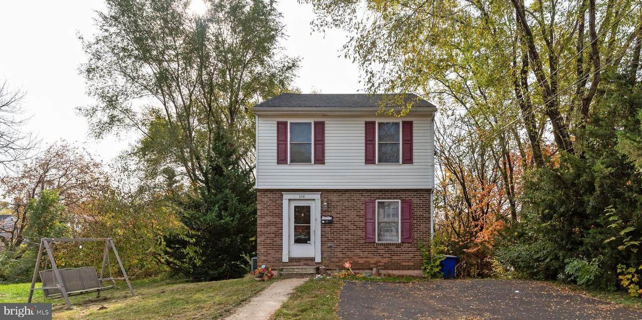 638 Lincoln Avenue - Photo 1