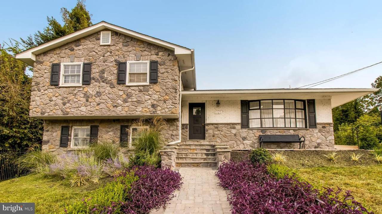 111 Mel Mara Drive - Photo 1