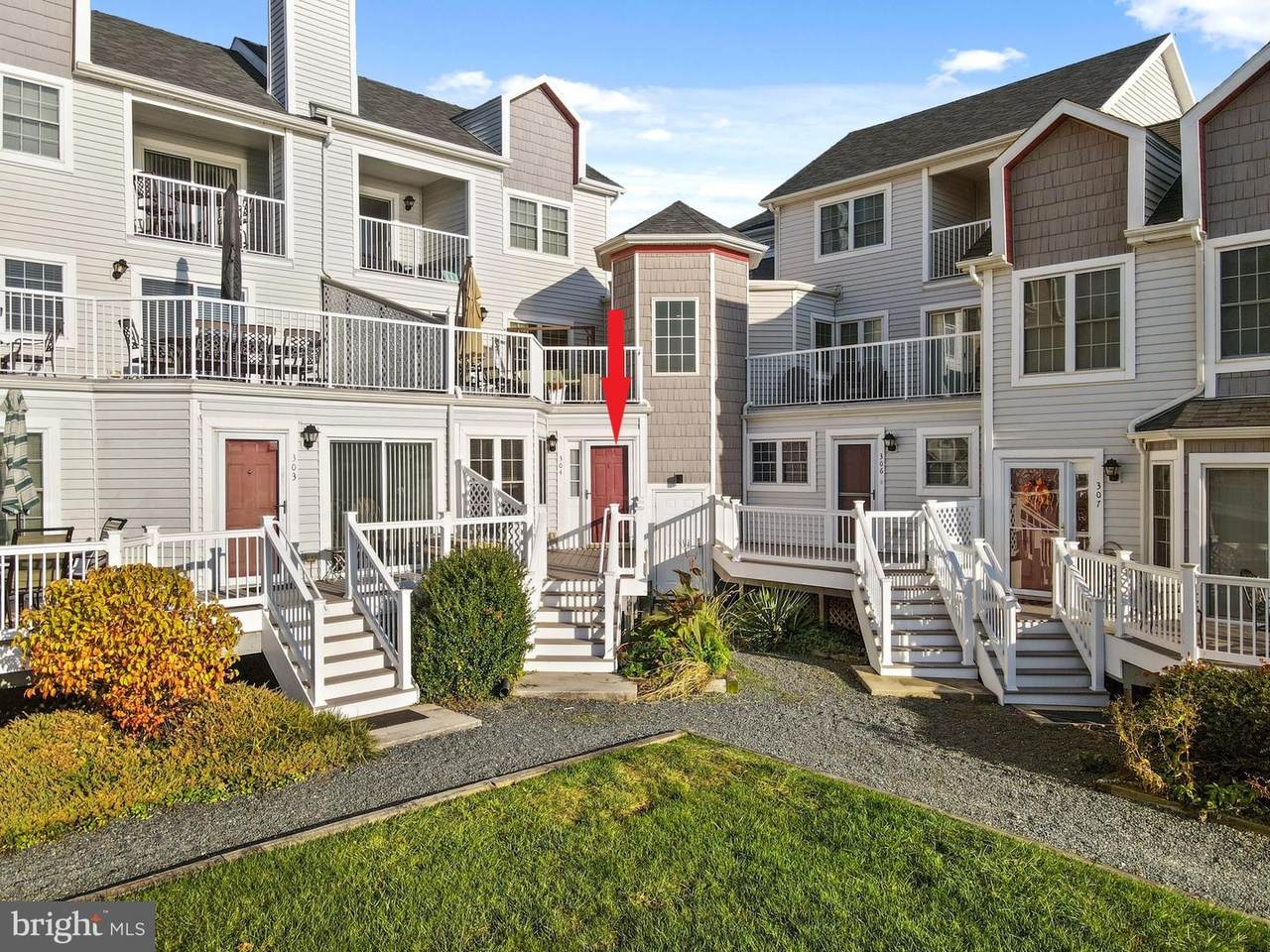 304 Rowland Drive - Photo 1