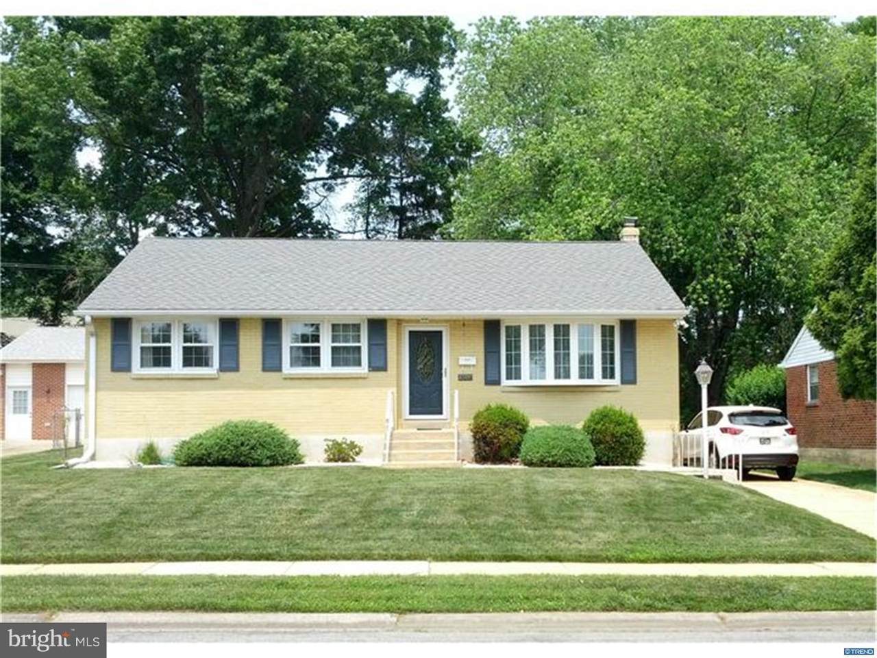 2509 Woodview Drive - Photo 1