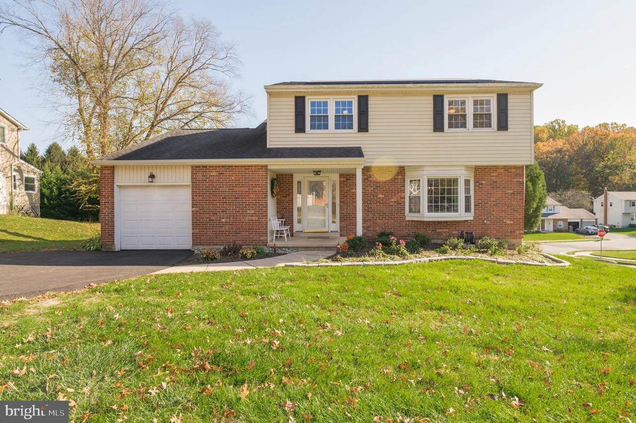 1 Embry Court - Photo 1