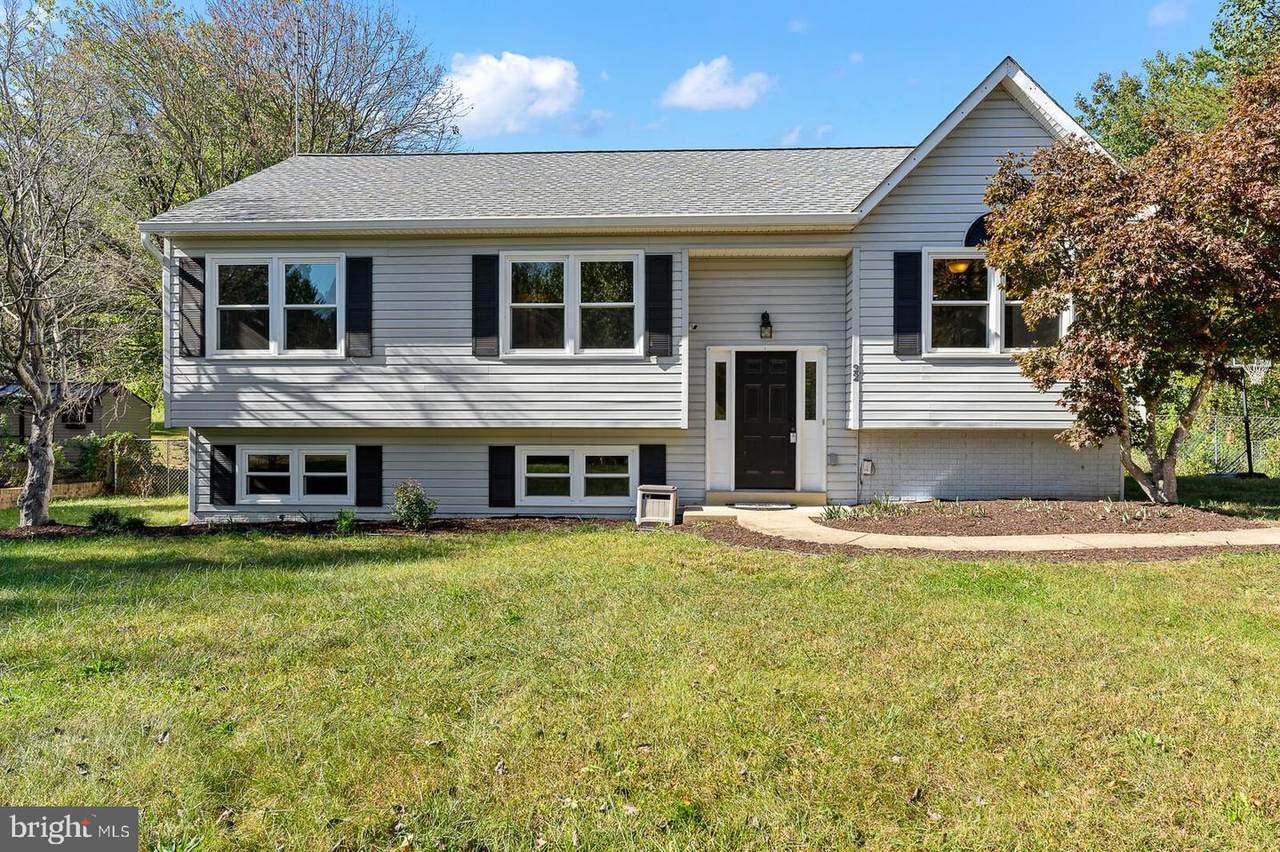 22 Brown Circle - Photo 1