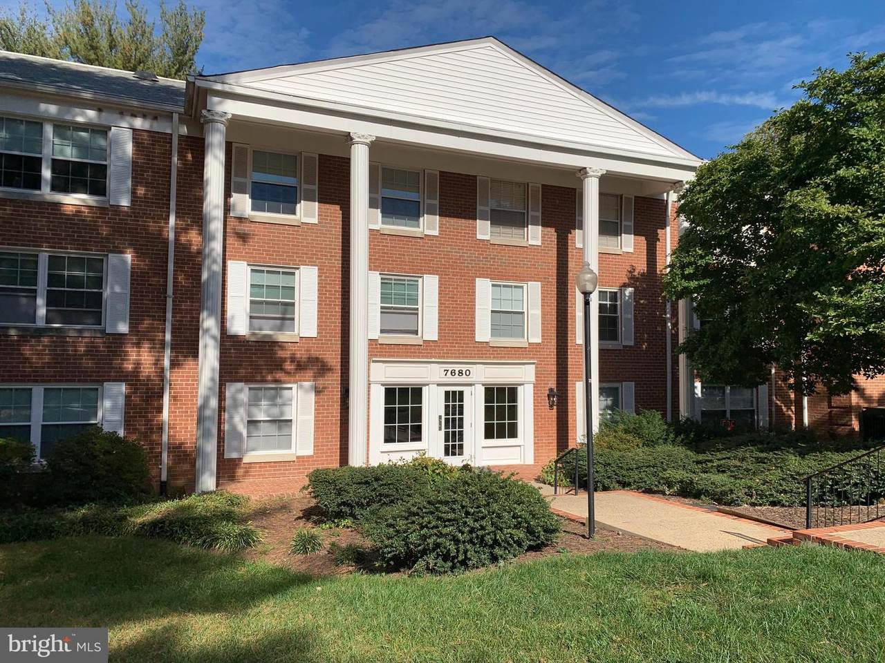 7680 Tremayne - Photo 1