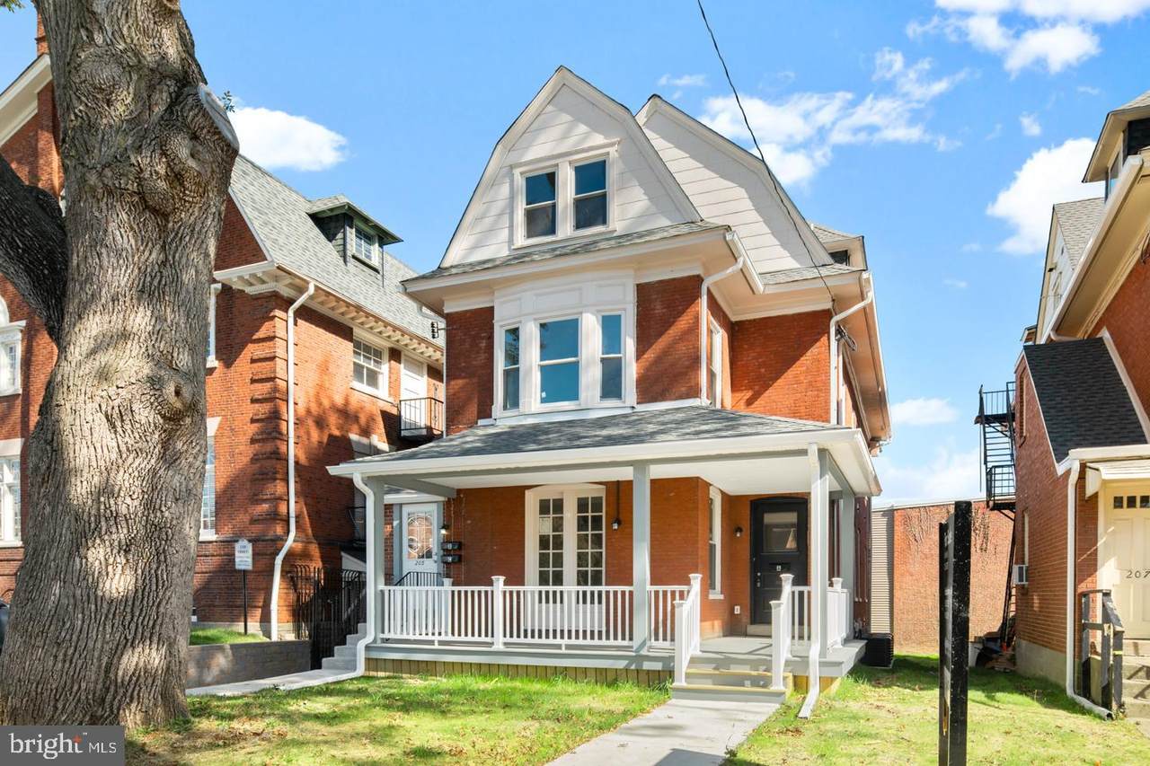 205 South Avenue - Photo 1