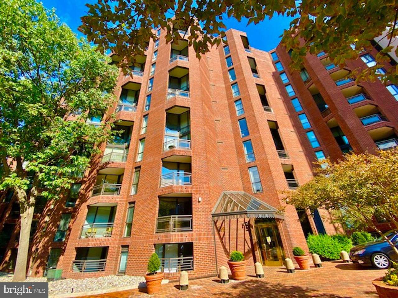 1099 22ND Street - Photo 1
