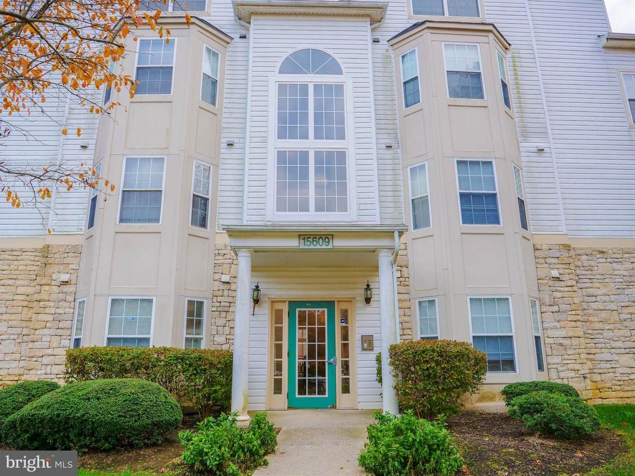 15609 Everglade Lane - Photo 1