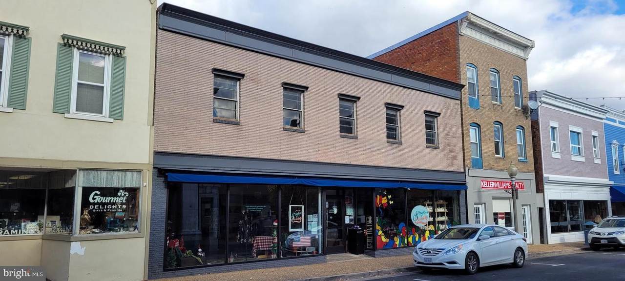 206 Main Street - Photo 1