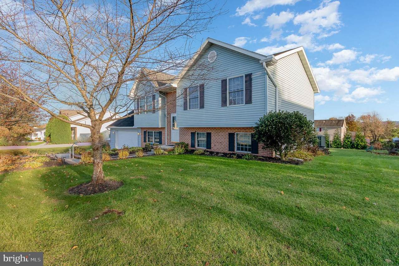 399 Beaver Street - Photo 1