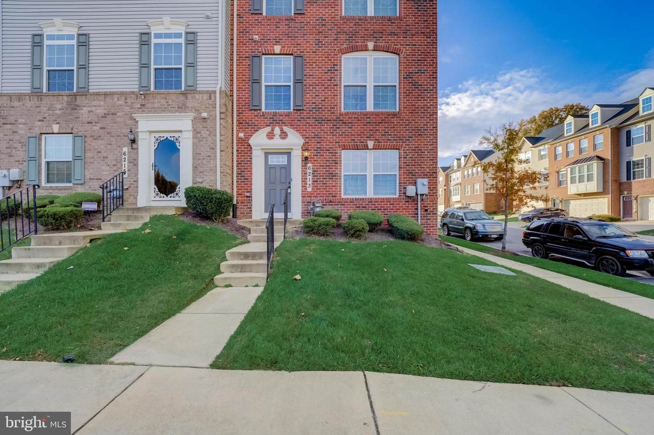 6213 Halsted Avenue - Photo 1