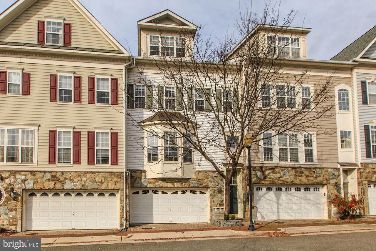 5112 Knapp Place - Photo 1