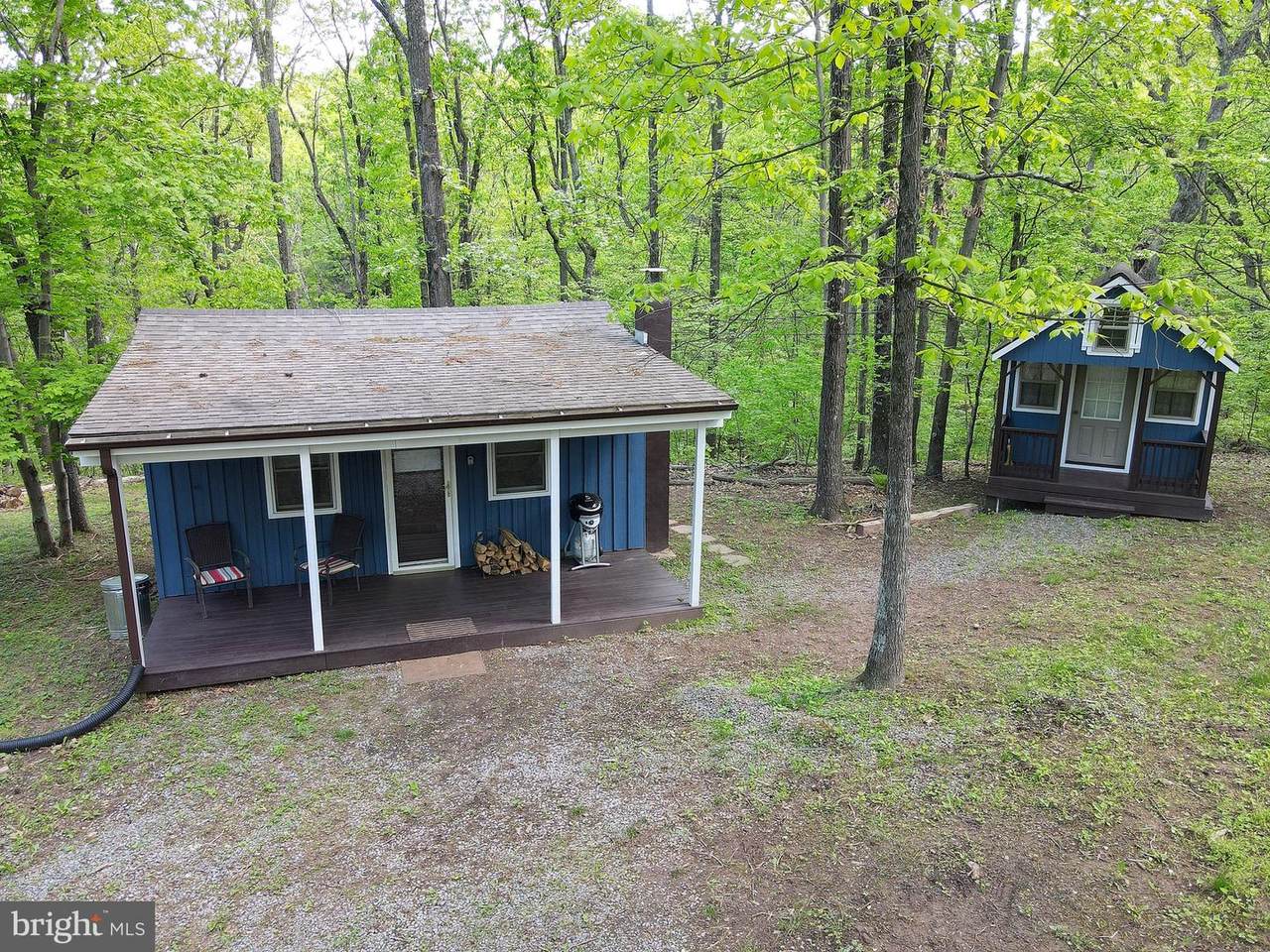 313 Over The Hill Lane - Photo 1