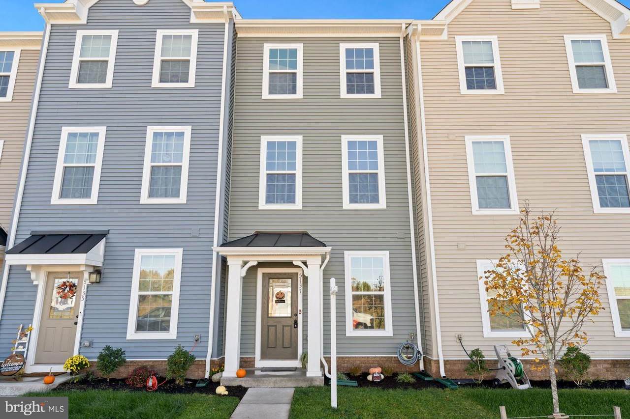 5137 Penn Street - Photo 1