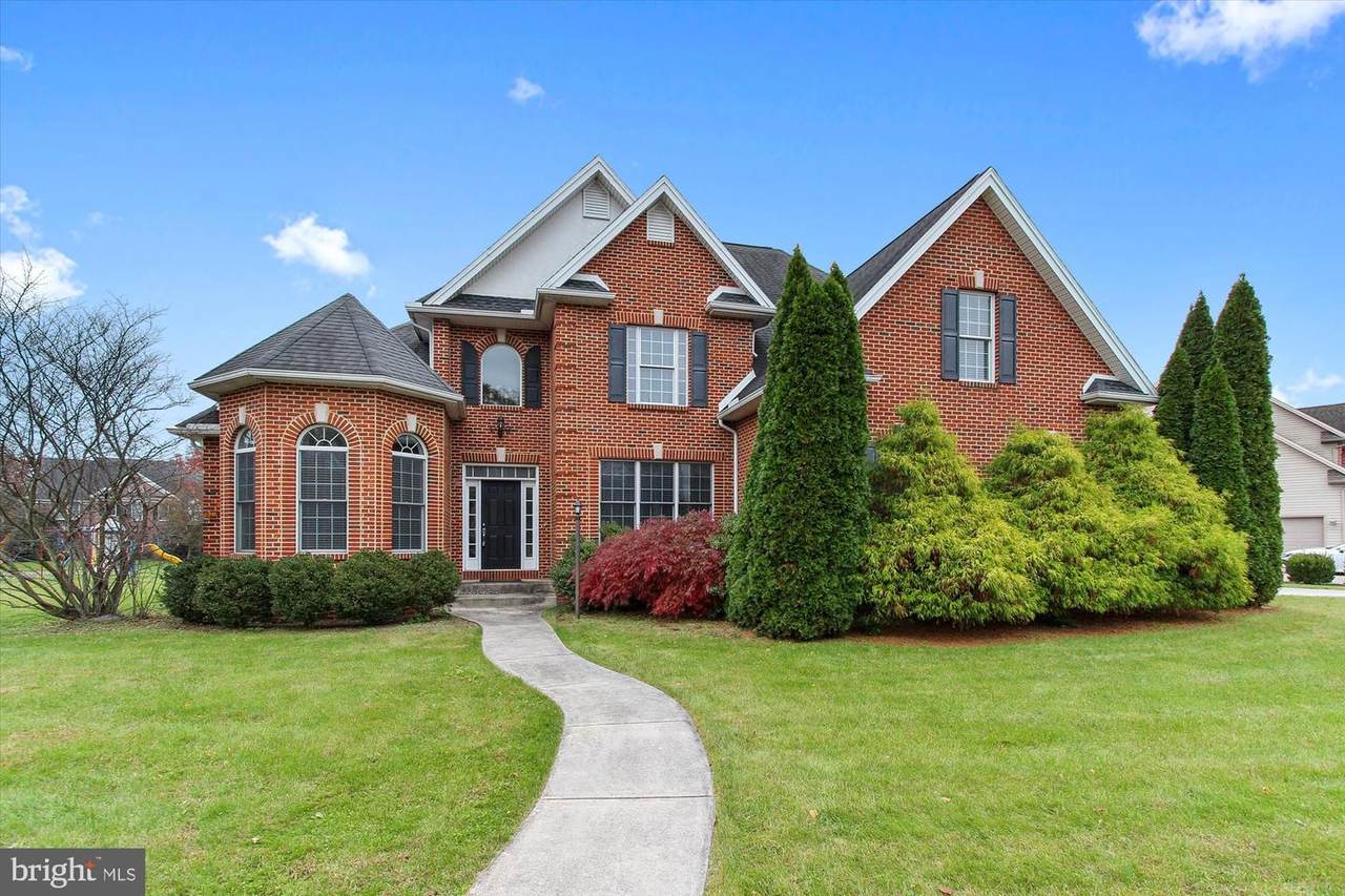 1335 Armitage Way - Photo 1