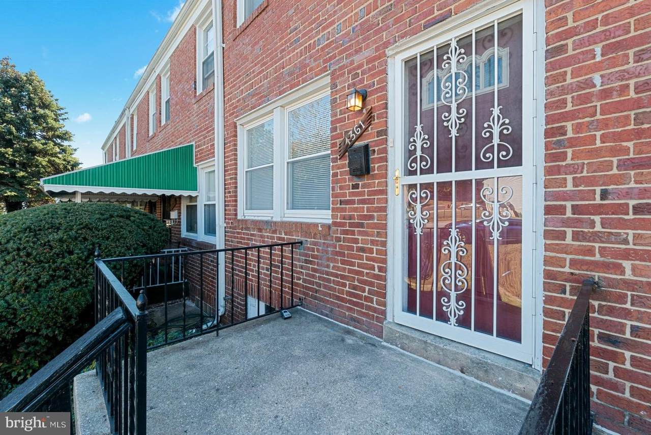 4361 Seidel Avenue - Photo 1
