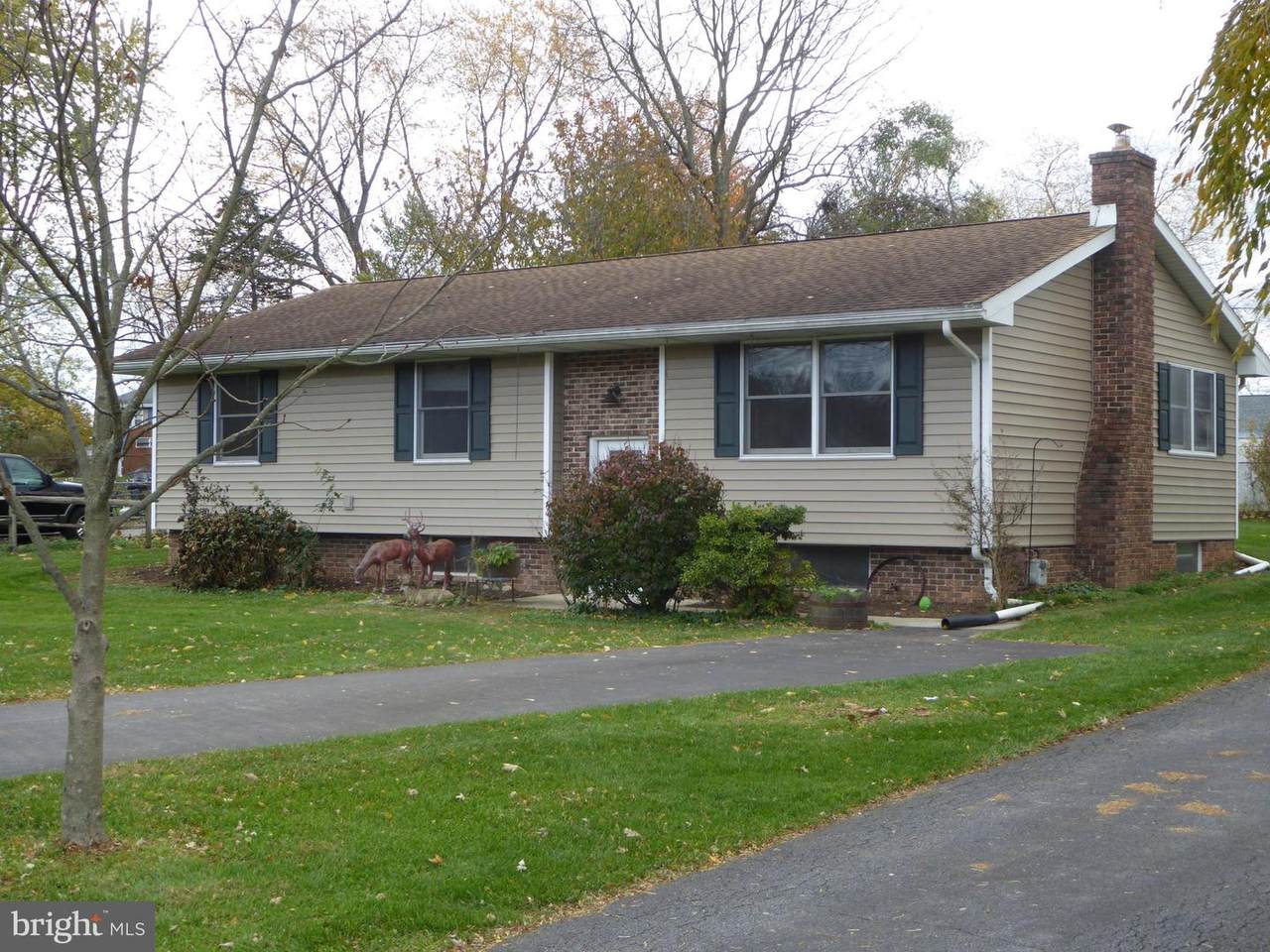 945 Cavalry Street - Photo 1