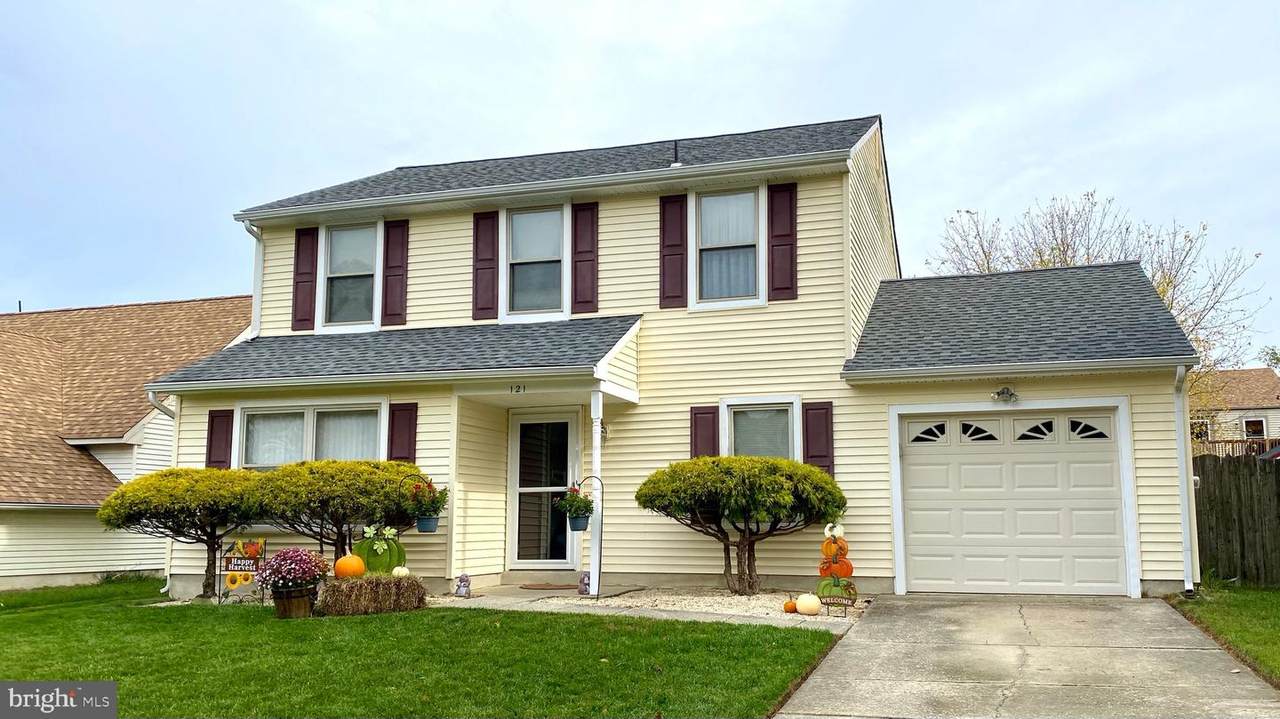 121 Merle Lane - Photo 1
