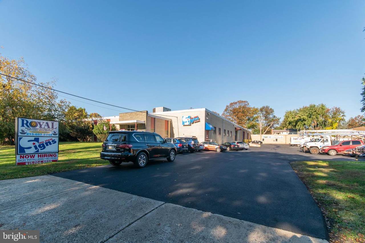 9986-88 Gantry Road - Photo 1