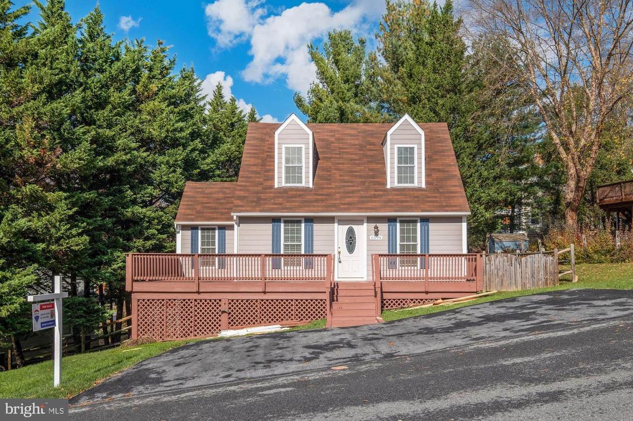 6594 Lakeridge Road - Photo 1