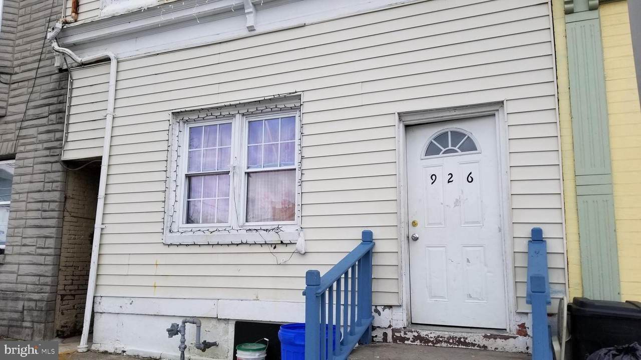 926 Buttonwood Street - Photo 1