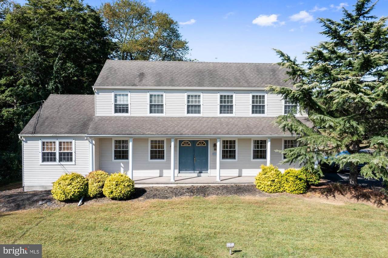 361 Oak Shade Road - Photo 1